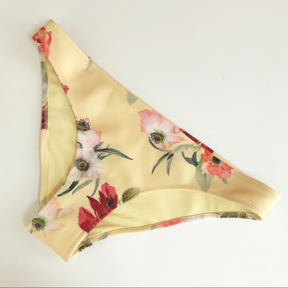 H&M Bikini Bottom - Picture 1 of 7